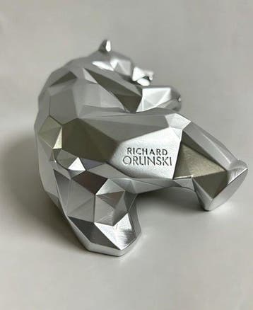 Richard Orlinski (1966) - Standing Bear