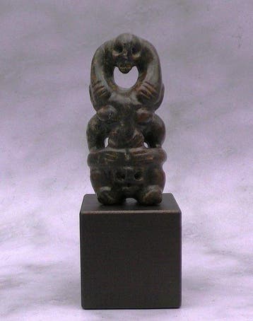 sculptuur, Hongshan Cultuur Alien Taïno achtige Gehoornde