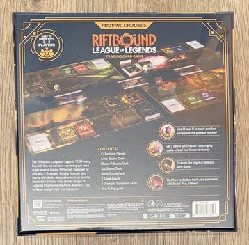 Riot - 1 Sealed box, Nieuw