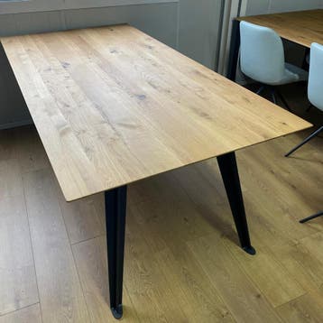 bert plantagie Eettafel Sato - Ongebruikt, Verzenden, Zo goed als nieuw, Overige houtsoorten, 100 tot 150 cm