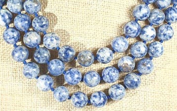 Sodalite naturelle du Canada - Équilibre les émotions et