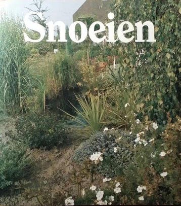 Snoeien 9789061135517 De Hoeve, Verzenden, Zo goed als nieuw, De Hoeve
