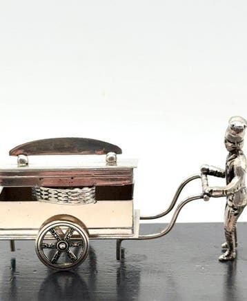 No reserve-Grote en zware handgemaakte zilveren miniatuur