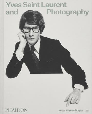 Yves Saint Laurent And Photography | Nieuw, Boeken, Verzenden, Nieuw, Madison Cox; Christoph Wiesner; Elsa Janssen; Simon Baker