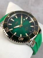 Oris - Aquis Date Calibre 400-2 Automatic - 01 400 7769