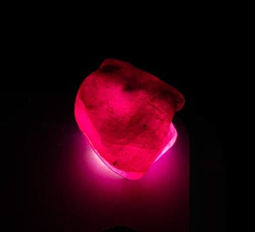 RUBIS SANG DE PIGEON TOP QUALITÉ MAURITANIE - 24.00 carats -