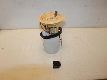 Opvoerpomp Volkswagen Touran O153569