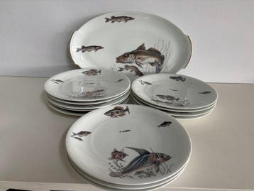 Ancienne Fabrique Royale Limoges - Eetservies voor 12 (13) -
