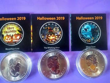 Canada. 5 Dollars 2019, Maple Leaf - Halloween Serie, 3x 1