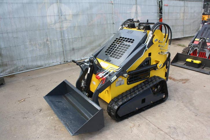 Veiling: Schranklader ZJ-380 Benzine 13pk 2026 Demo, Articles professionnels, Machines & Construction | Grues & Excavatrices, Enlèvement