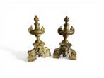 Vuurbok (2) - Louis XVI-stijl bronzen haardijzers met