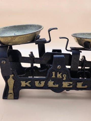 kuleli - Balans of weegschaal - bron, Messing, Antiek en Kunst