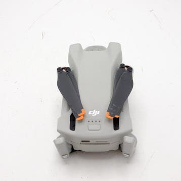 DJI Mini 3 with RM330 Smart Controller (9004) Drone-camera, Audio, Tv en Foto, Nieuw