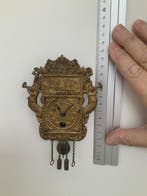 Horloge miniature - Antique Probablement du plomb -