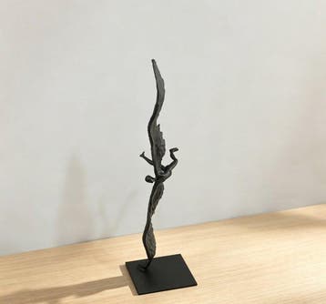 Sculpture, Artistic Sculpture of an Angel Spreading Its