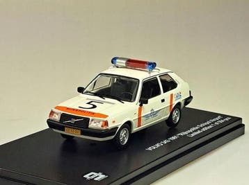 Triple 9 Collection 1:43 - Voiture miniature - Volvo 343, Nieuw