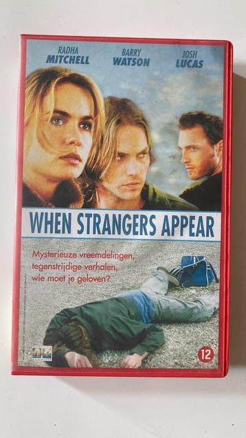 WHEN STRANGERS APPEAR (EX RENTAL) (VHS), Cd's en Dvd's, Gebruikt