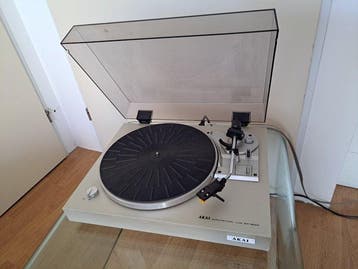 Akai - AP-B20 Automatische terugkeer Platenspeler, Audio, Tv en Foto, Nieuw