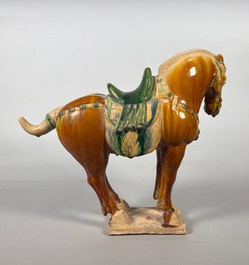 Oud Chinees, Tang-dynastie Terracotta paard - 32 cm