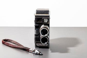 Bolex Paillard-Bolex B8 – Double 8 filmcamera – Yvar 13mm