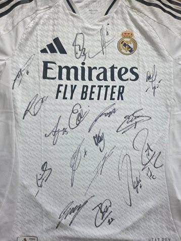 Real Madrid - Championnat dEspagne de Football - Team, Nieuw