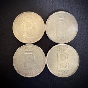 België. Boudewijn I. 250 Francs België – Boudewijn I – 4 ×