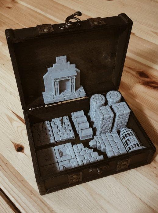 Sconosciuto - Bordspel - Set modulare di mura e arredi per, Antiquités & Art, Antiquités | Autres Antiquités