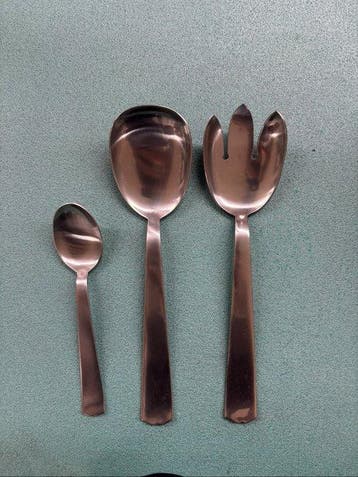 Ménagère pour 12 personnes (89) - Acier