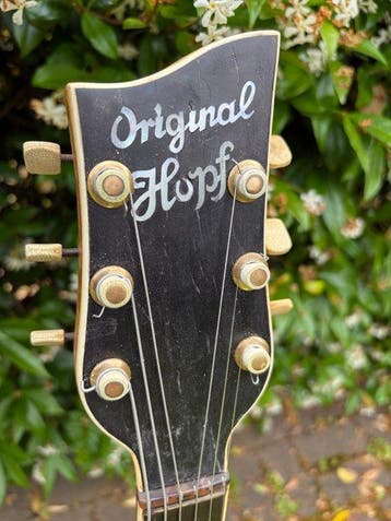 Hopf - Original Hopf - - Guitare archtop - Allemagne - 1950