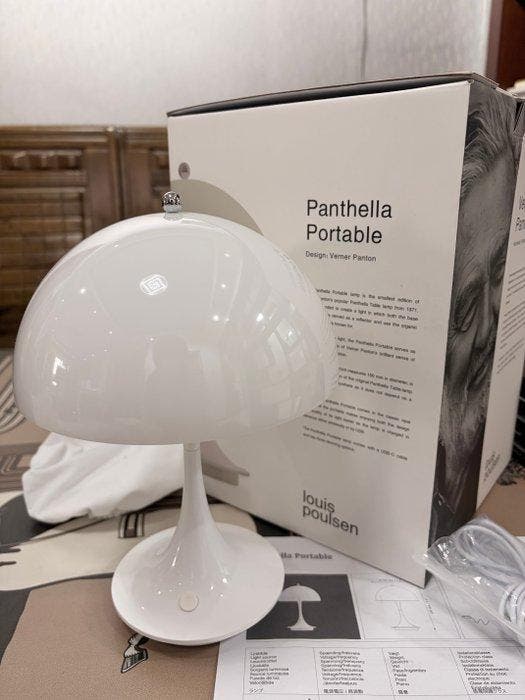 Louis Poulsen - Verner Panton - Tafellamp - Panthella, Antiek en Kunst, Antiek | Meubels | Stoelen en Sofa's