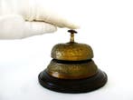 Sonnette dappel - Très belle et grande cloche en laiton Art