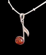 Hanger van Baltisch barnsteen op zilver 925 Ketting van 925, Verzamelen, Mineralen en Fossielen