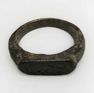 Médiéval Bronze Anneau islamique - gravé (Sans prix de