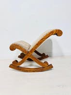 Kruk - Franse schommelende voetenbank in Victoriaanse smaak