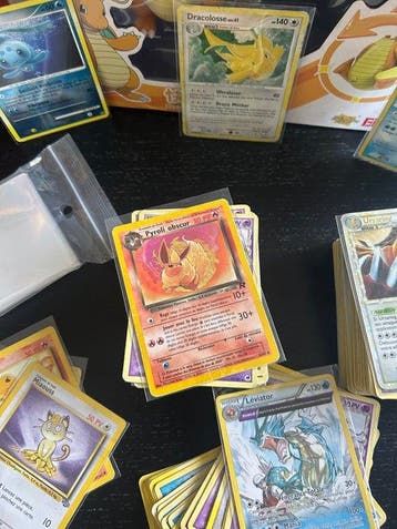 Pokémon - 230 Bulk kaarten - Various sets, Nieuw