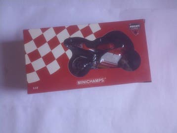 Minichamps 1:12 - Moto miniature - Ducati Desmosedici -, Nieuw