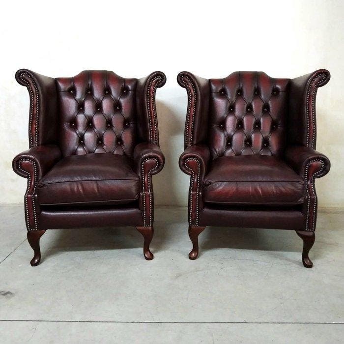 Chesterfield style - Fauteuil - Reine Anne - Cuir, Bois -, Antiquités & Art, Curiosités & Brocante