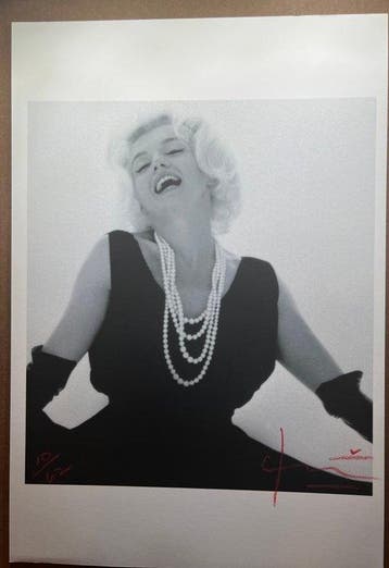Bert Stern (1929–2013) - Famous Marilyn Monroe Laughing with