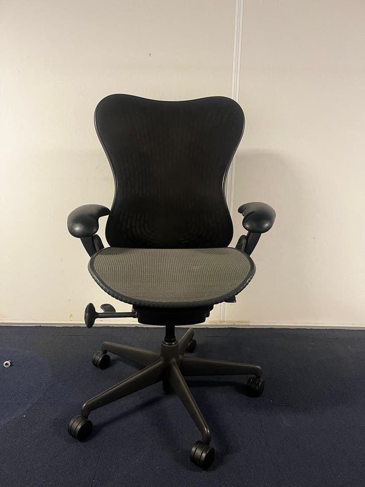 Herman Miller Mirra Full Option, Butterfly Uitvoering, Huis en Inrichting, Bureaustoelen, Bureaustoel, Zwart, Nieuw, Ergonomisch