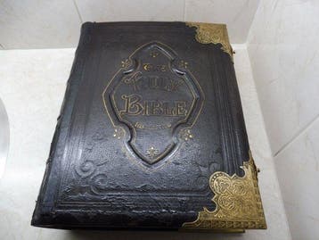 The Holy Bible - John G. Murdoch - Holborn/London - 1877