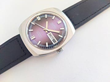 Tourist - automatic 25 jewels NOS - Zonder minimumprijs -, Nieuw