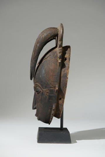 Een houten masker - Yaure - Ivoorkust (Zonder minimumprijs)