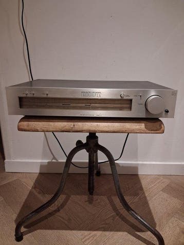 Luxman - T-2 Tuner, Nieuw