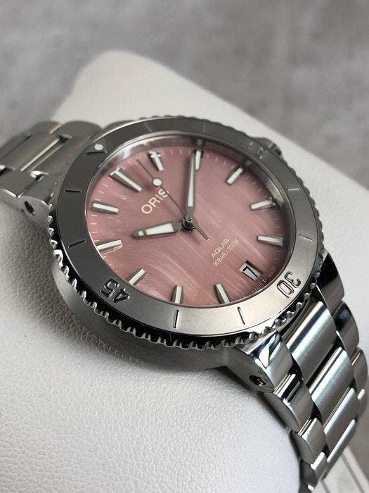 Oris - Aquis Date Automatic Pink - 01 733 7770 4158-07 8 18, Bijoux, Sacs & Beauté, Montres | Hommes