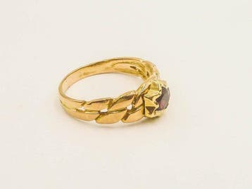 Bague - 18 carats Or jaune Grenat, Handtassen en Accessoires, Ringen, Nieuw