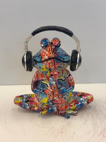 Rob VanMore - VANMORE Graffiti Frog Headphones