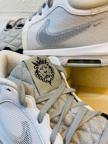 Nike - Lebron James Whitness White Silver P47 - Sneakers -, Vêtements | Hommes, Chaussures