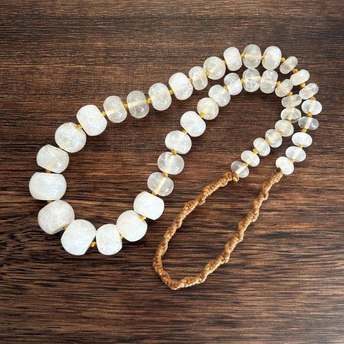 Nepalees Himalayaanse Oude Witte Kristallen Ketting - Nepal, Antiek en Kunst, Kunst | Niet-Westerse kunst