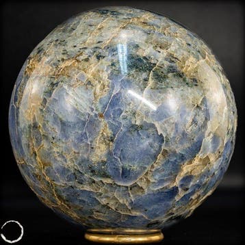 Natuurlijke cordieriet/watersaffier-kogel uit Madagaskar –