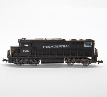 Lima N - 261 - Locomotive diesel (1) - Moteur diesel EMD
